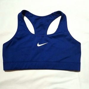 Nike Pro racerback medium sports bra